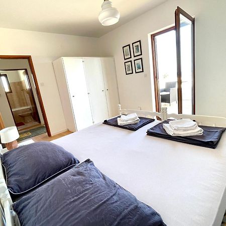 Vacation Villa Brac Сплитска Екстериор снимка